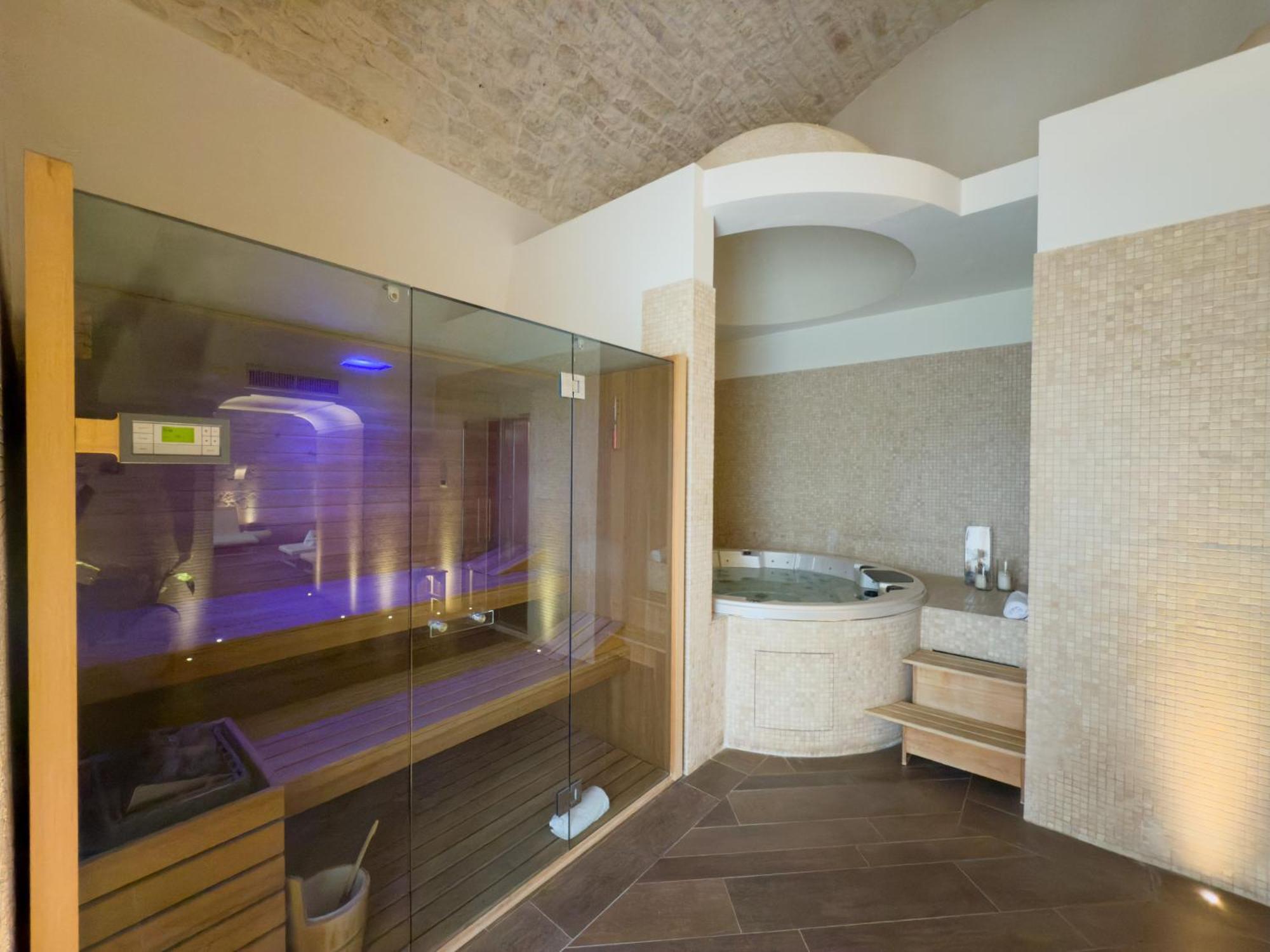 Relais Il Santissimo Hotel Turi Luaran gambar
