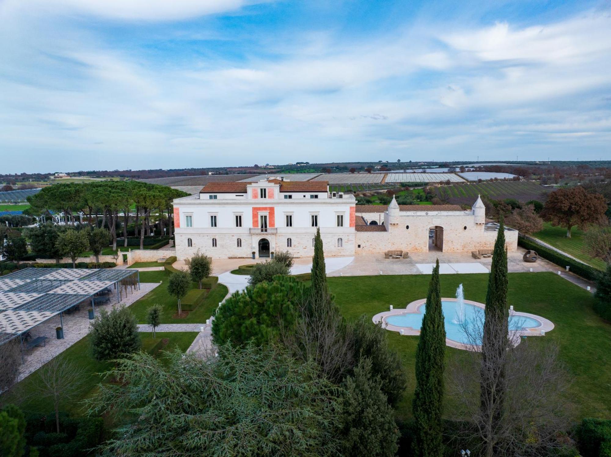 Relais Il Santissimo Hotel Turi Luaran gambar