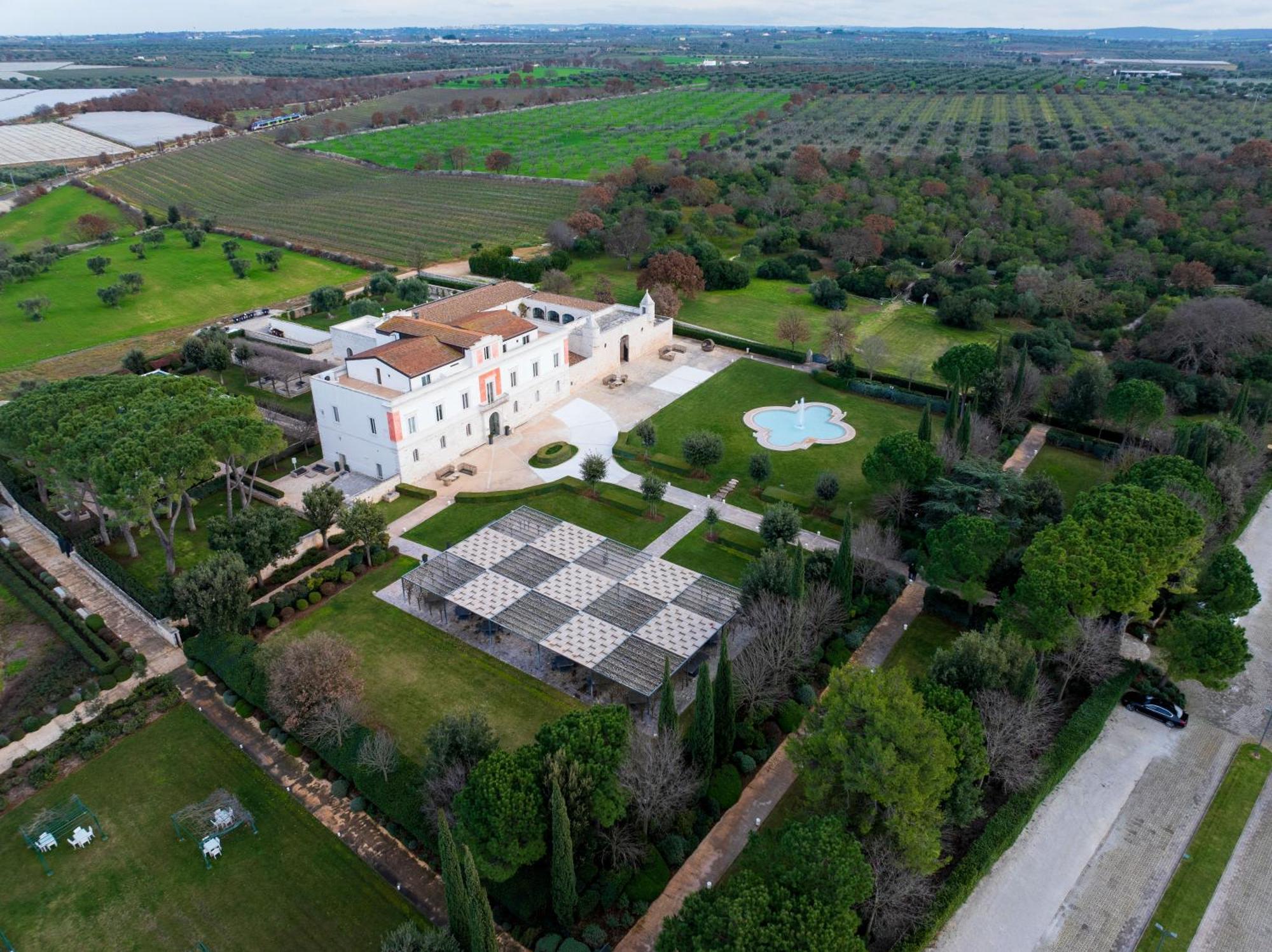 Relais Il Santissimo Hotel Turi Luaran gambar